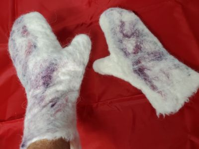 F23 Felted Mittens